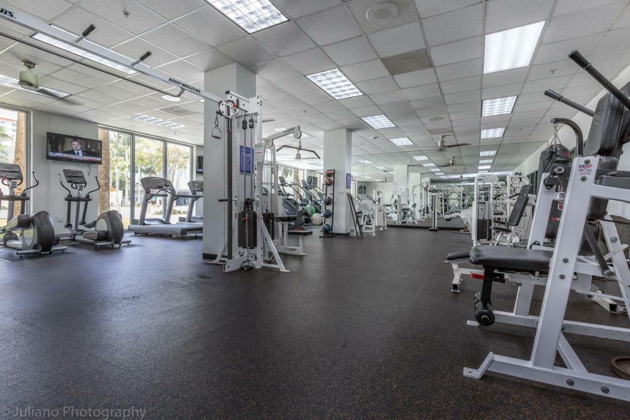 Ocean Reserve Sunny Isles Маями Бийч Екстериор снимка